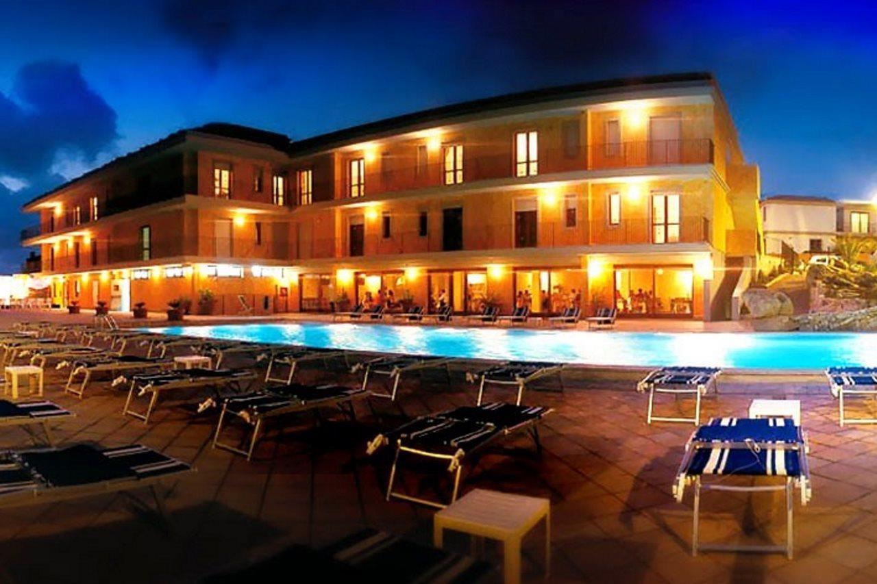 Borgo Saraceno Hotel-Residence Santa Teresa Gallura Exterior foto